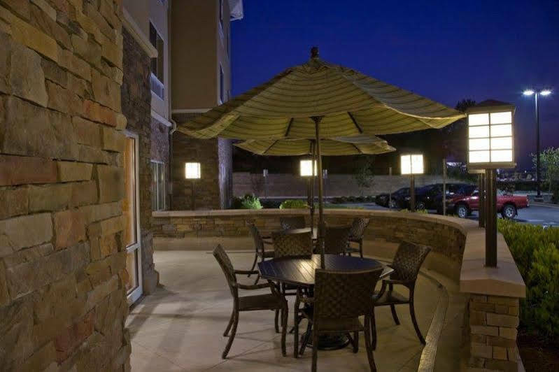 Fairfield Inn And Suites By Marriott Montgomery Eastchase Dış mekan fotoğraf